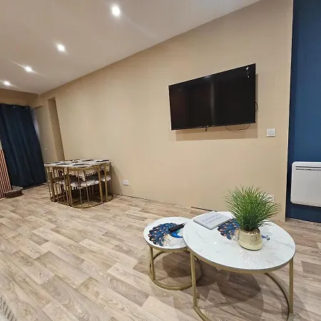 Modern Ground Floor Wi-fi Tv Parking Salses-le-Chateau