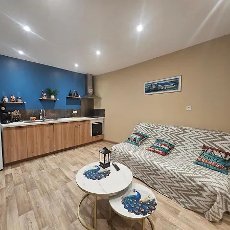 Apartment Modern Ground Floor Wi-fi Tv Parking *